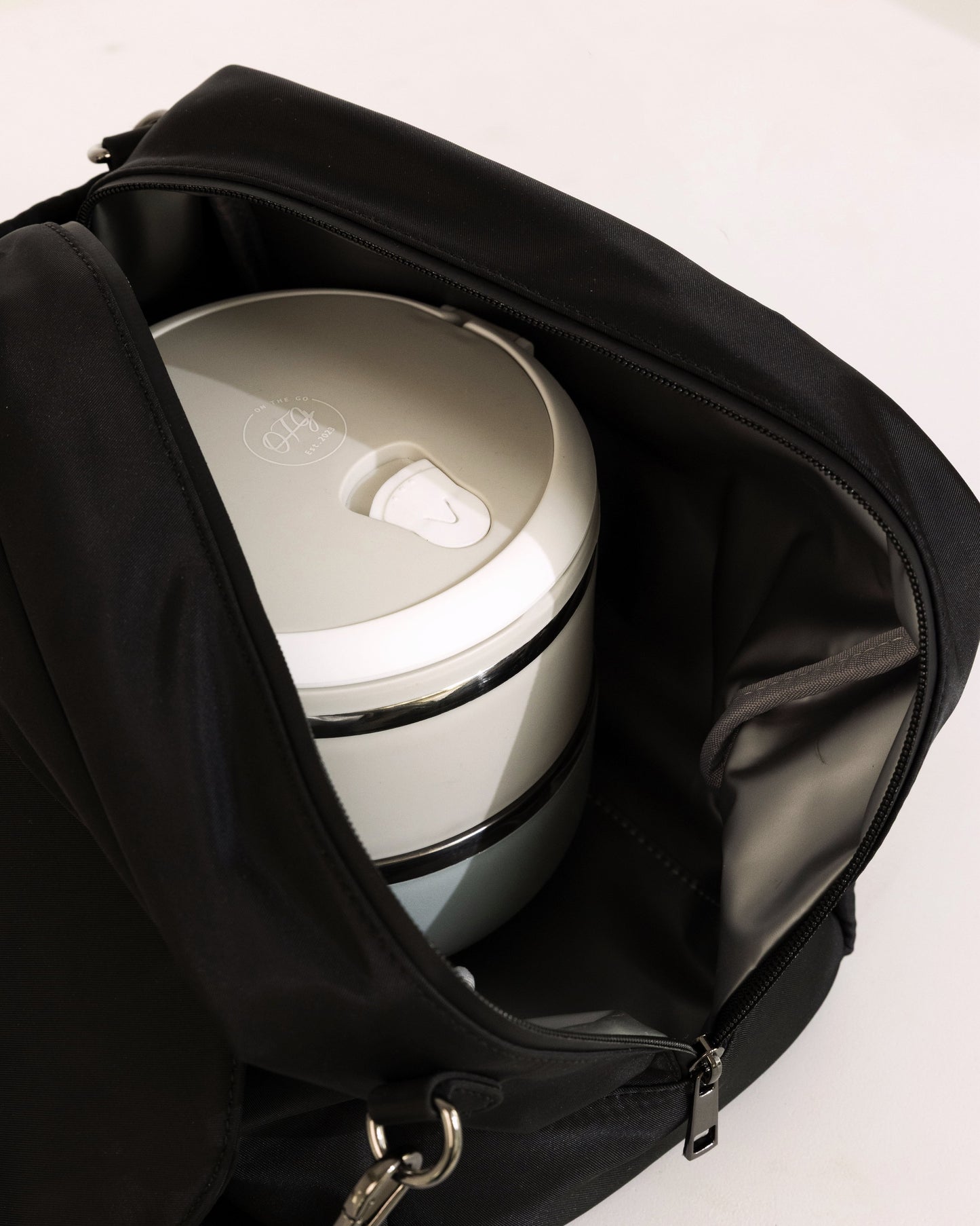The Double Layered Stainless Steel Bowl (1200 ml) - On The Go